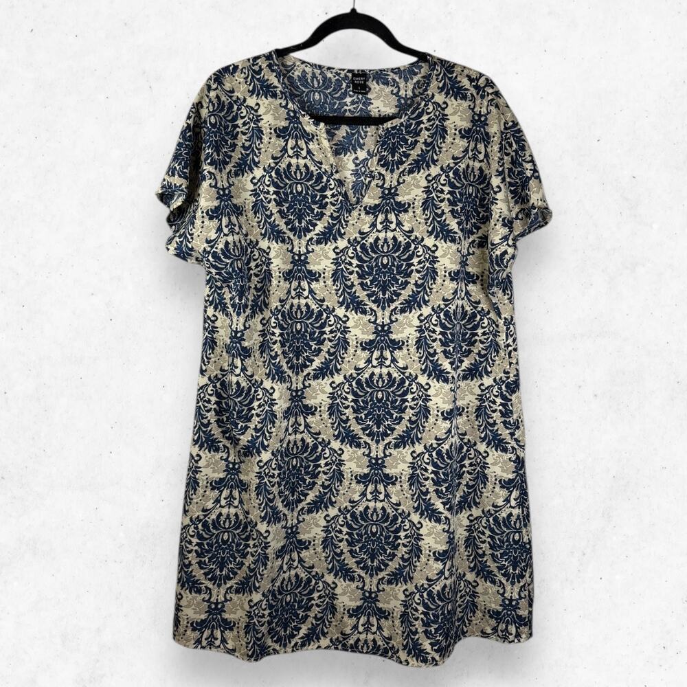 Emery Rose Tunic Top Size L Short Sleeves Floral Blue Multicolored